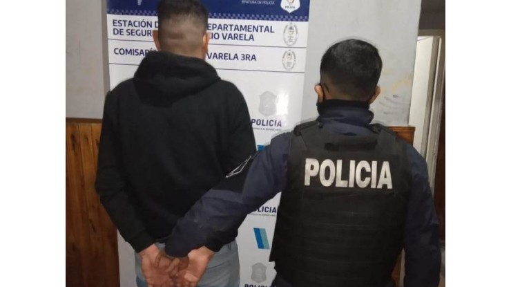 Un sujeto agredió a su pareja con un cuchillo